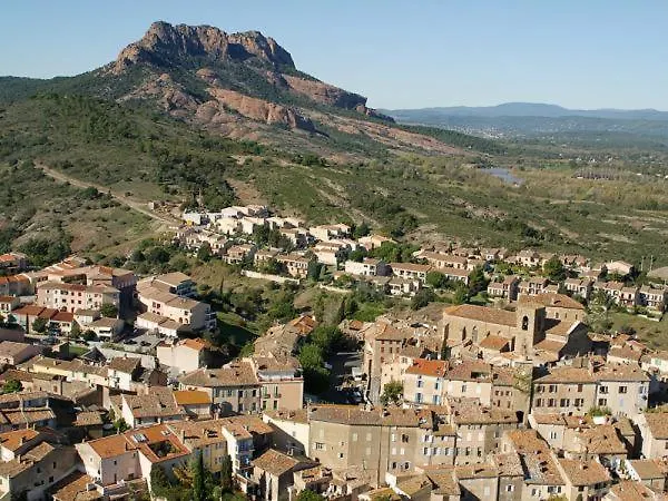 Semesterbostad Location Villa Et Studios Roquebrune-sur Argens Frankrike