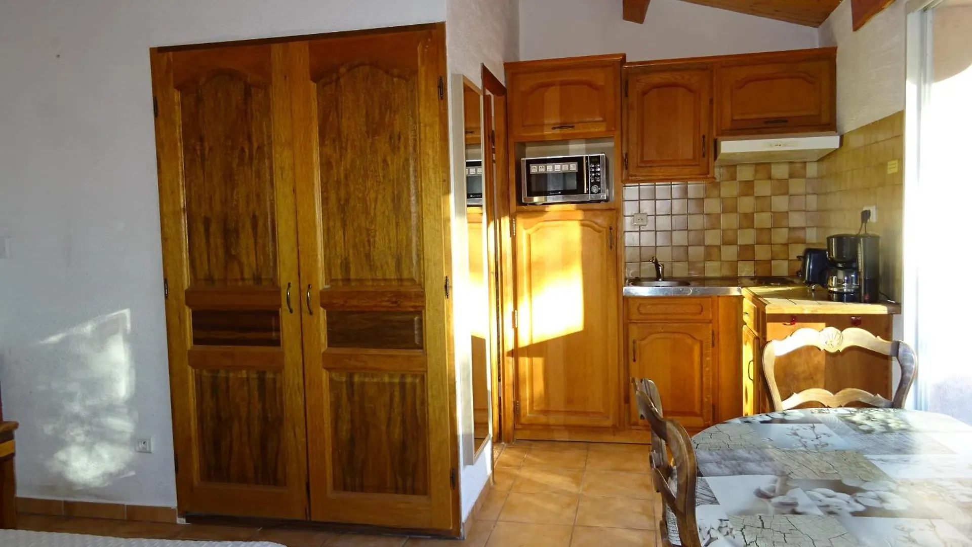 Location Villa Et Studios Roquebrune-sur Argens