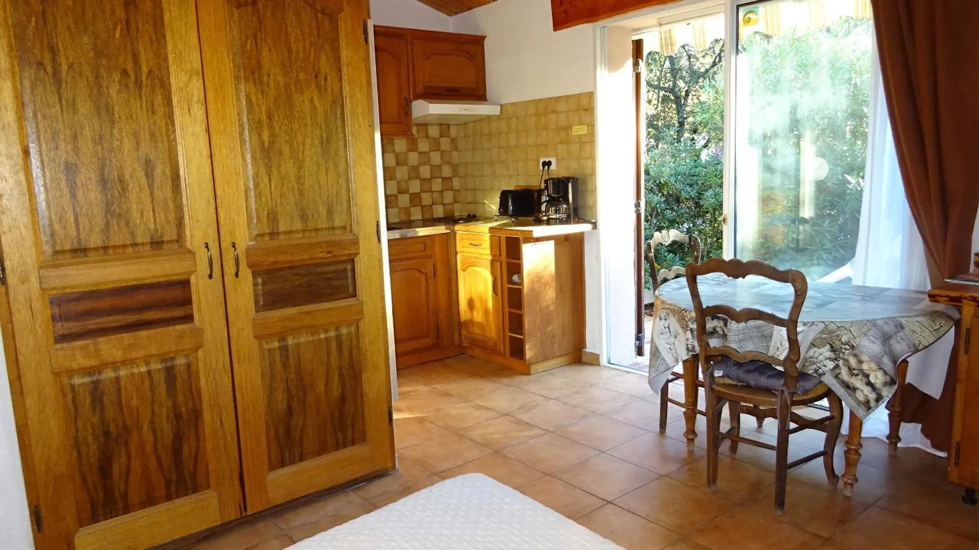 Holiday home Location Villa Et Studios Roquebrune-Sur-Argens