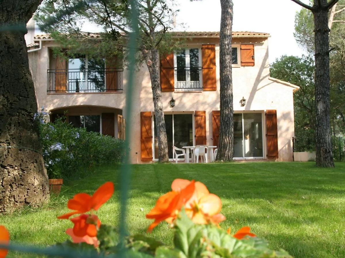 Location Villa Et Studios Roquebrune-Sur-Argens location