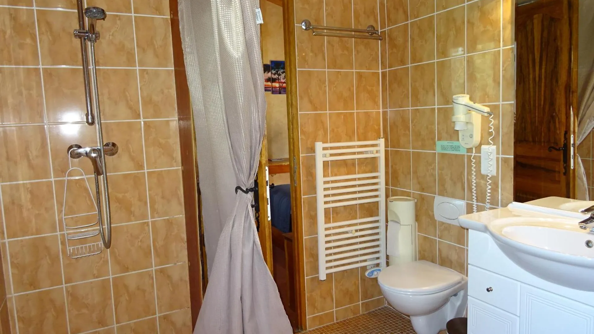 Location Villa Et Studios Roquebrune-Sur-Argens 0*,